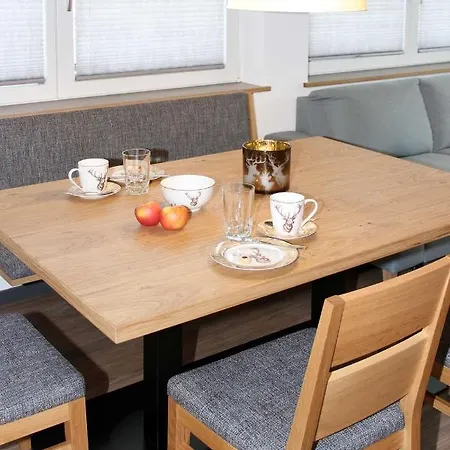 Apartment Alpenhirsch - *
